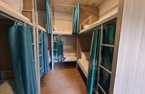 Hoa Lu Bed & Breakfast | Tamcoc Backpackers Hostel Homestay