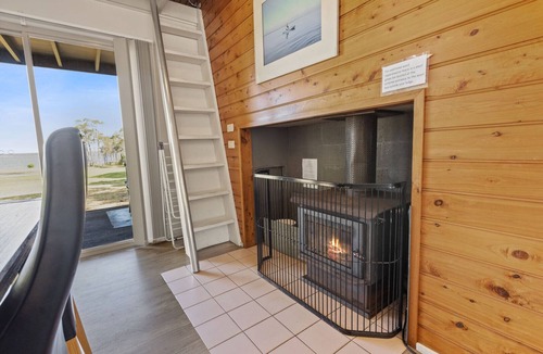Forge Creek House | Tarra - Waterfront Retreat: Secluded lodges perfect for nature lovers