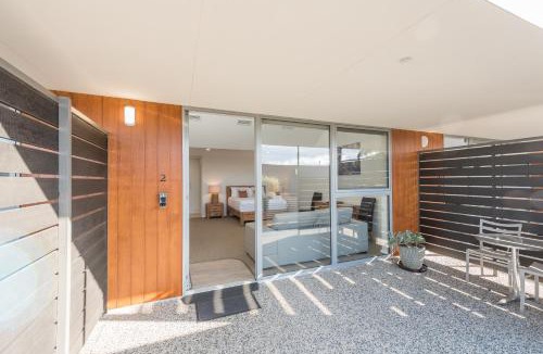 Bicheno Hotel | The Hub Bicheno