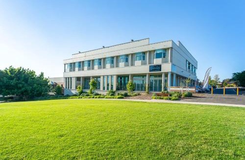Modbury Hotel | The Tea Tree
