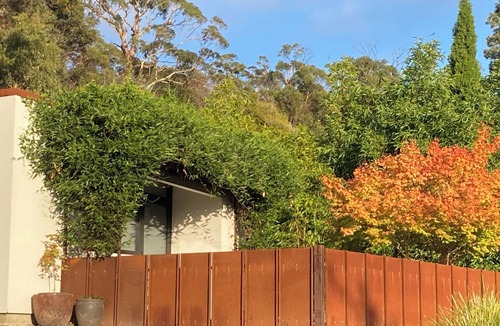 Deviot Apartment | The Vines Studio - work trip or solo retreat in the Tamar Valley Wine Trail.