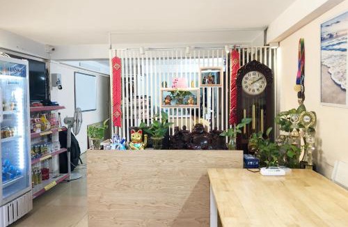 Trang Tien Hotel | TrangTien Hostel