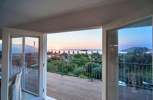 Encounter Bay House | Uninterrupted Views Encounter Bay - BYO Linen