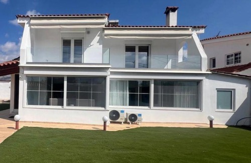 Anavyssos Villa | Villa Oneiron