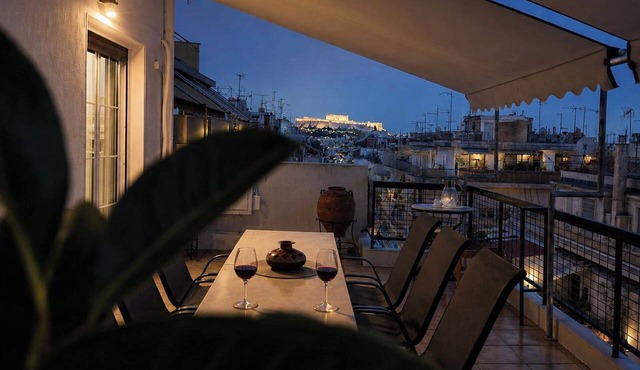 Acropolis Panorama 2BRM Apartment by MΡS
