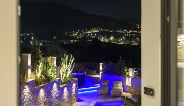 Aval Riviera
