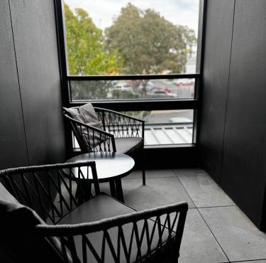 Brunswick Apartment with Car Park