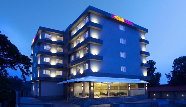 Click Hotel, Junagadh