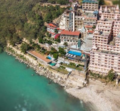 Divine Resort & Spa