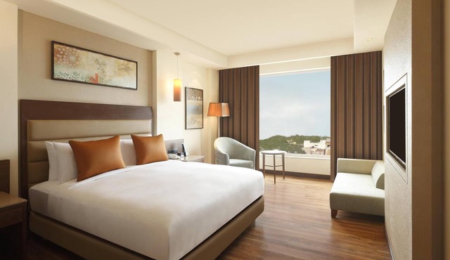 DoubleTree by Hilton Agra