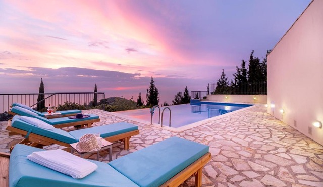 Endless Blue Villa Lefkada