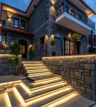 FLOARA DI MUNTE Forest Luxury Suites