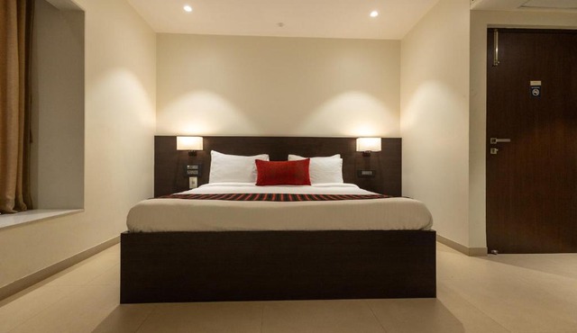 Freesia Residency by Express Inn