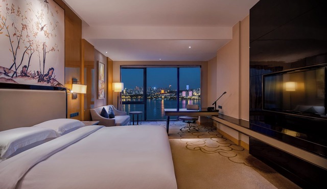 Hilton Wuhan Riverside