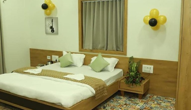 Hotel Devdoot Residency