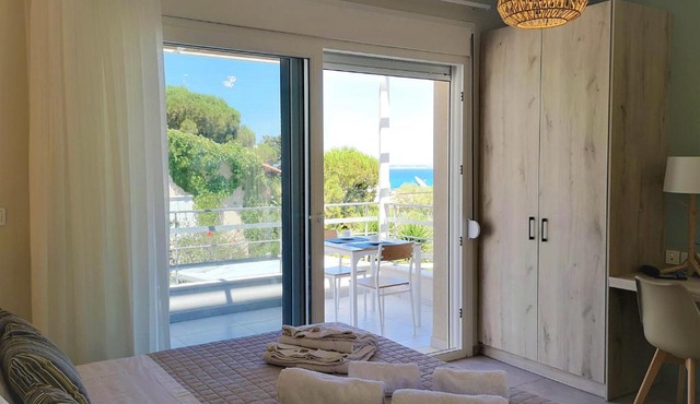 Iris Studios Chios
