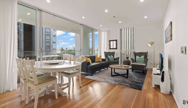Modern Haven Near Beach & City