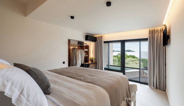 Nimfi Suites