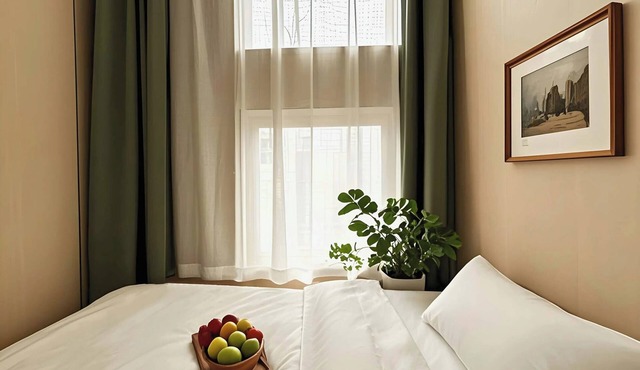 Philosopher Hotel