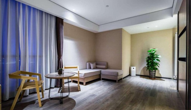 Qingdao Grace Select Hotel