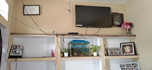 Shiv Devi Home Stay