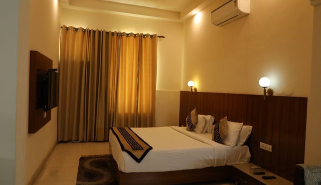 Sona Pristine Hotel And Resort