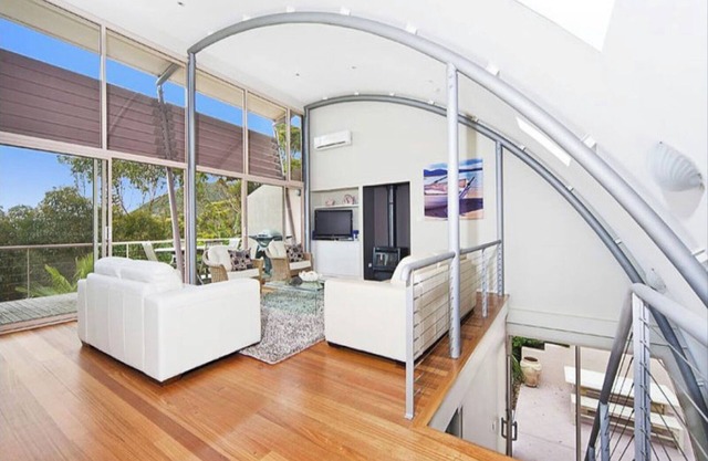 Immaculate designer house-sweeping views over iconic Blueys Beach 3min walk away in Blueys Beach