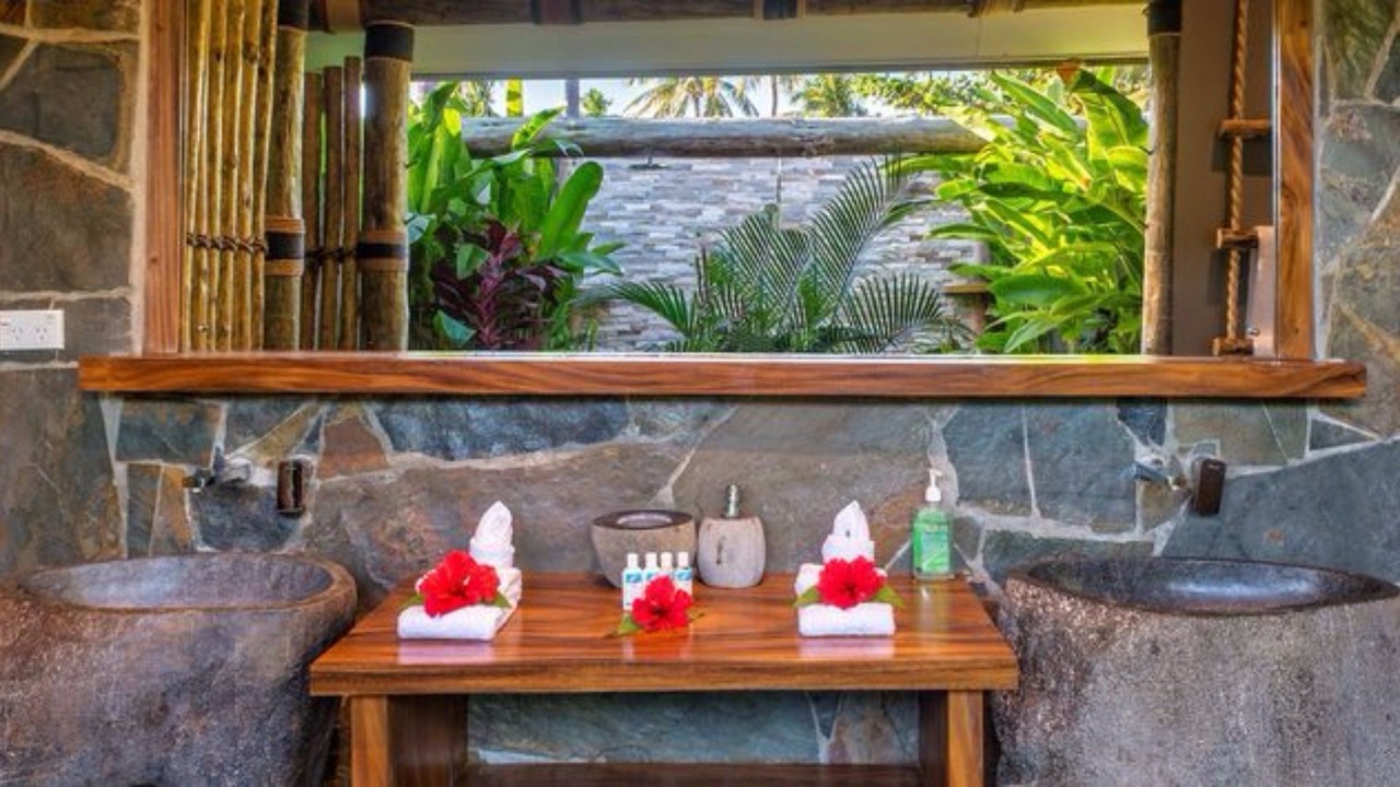 Photo of Bathroom in Naukacuvu Island