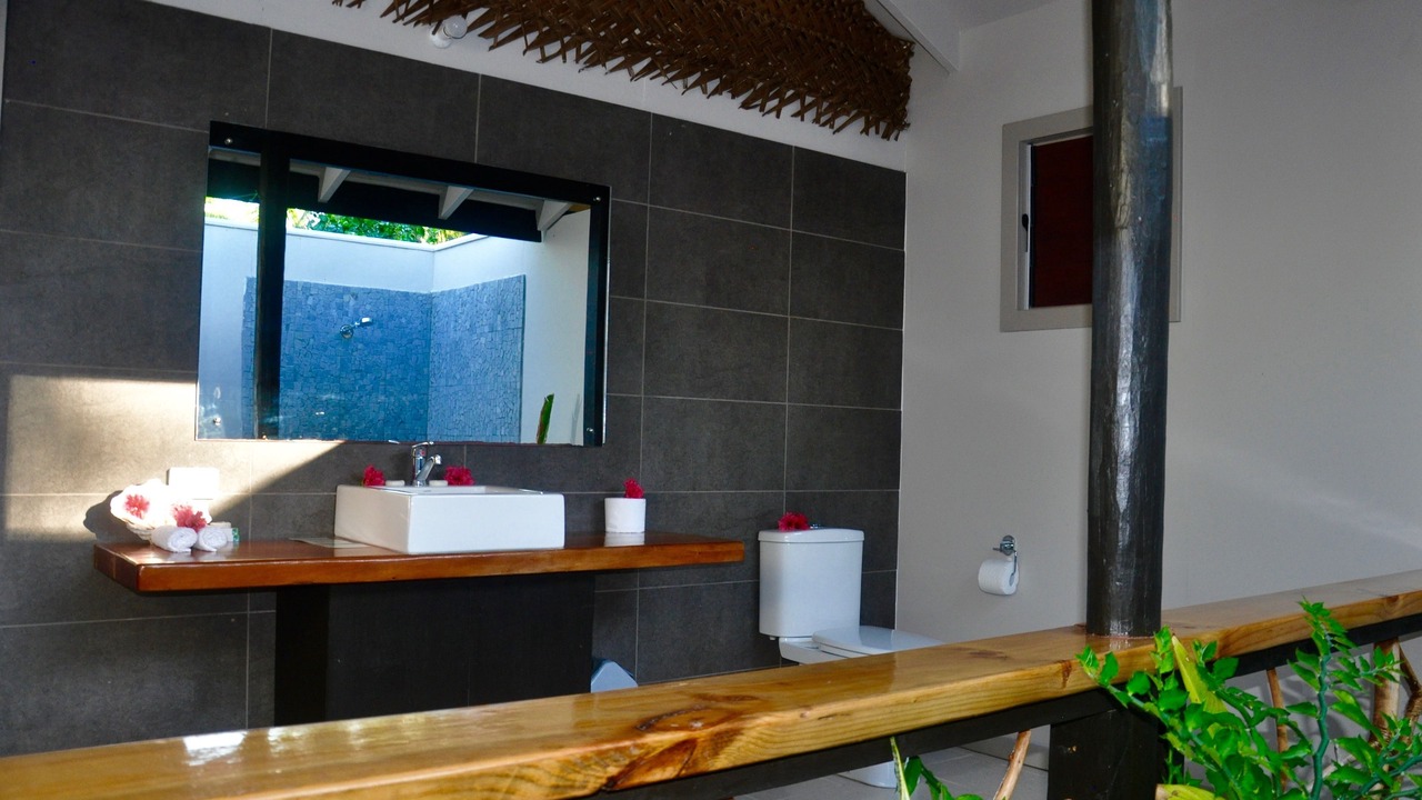 Photo of Bathroom in Tavewa Island
