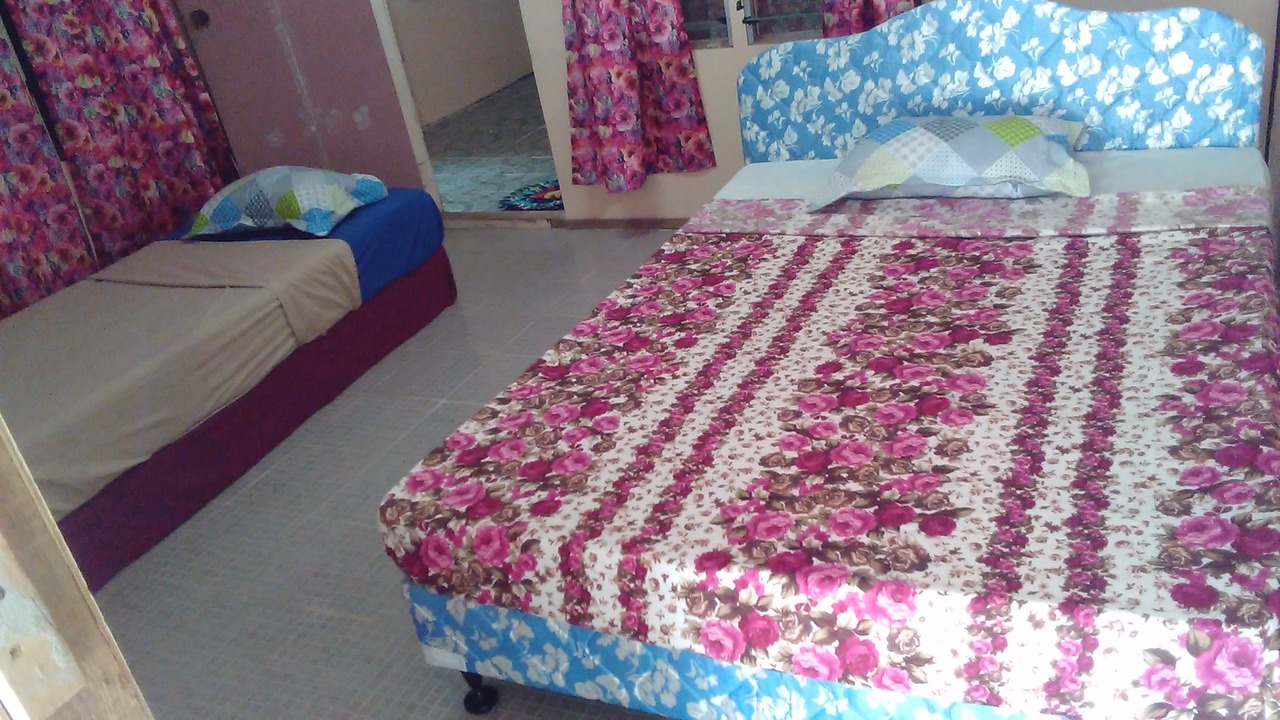 Photo of Bedroom in Nacula Island