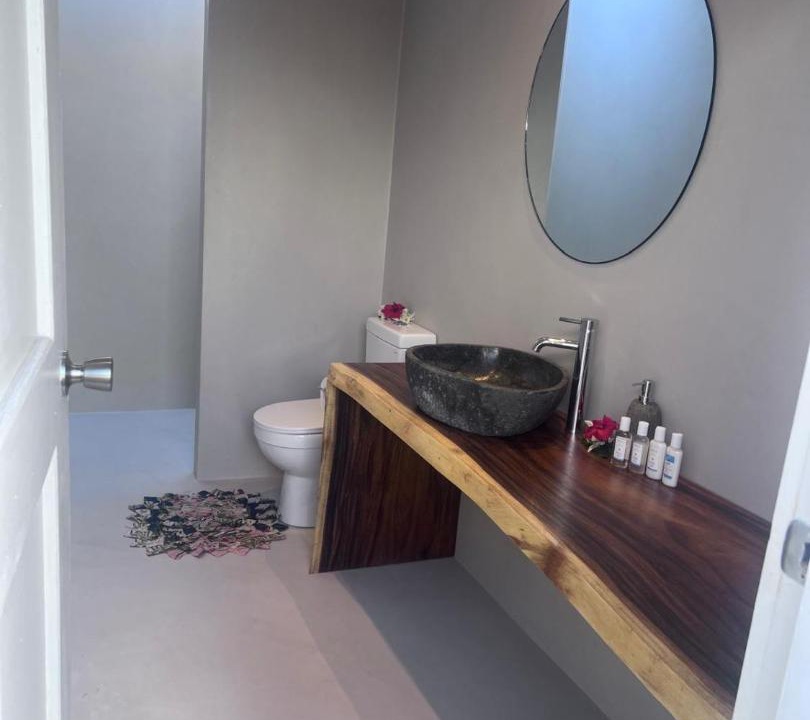 Photo of Bathroom in Naukacuvu Island