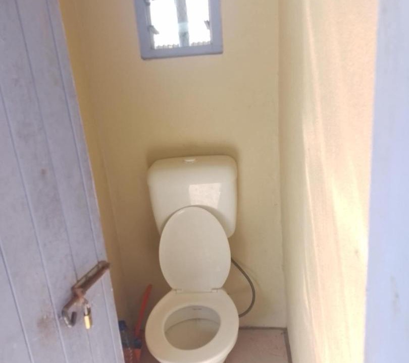 Photo of Bathroom in Nalauwaki