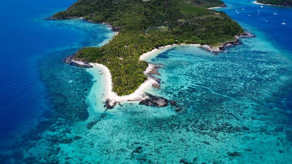 Photo of Others in Naviti Island